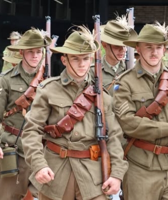Soldiers from Puckapunyal Armourment School