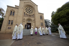 Anzac Day Mass, St Christopher\'s Cathedral, Canberra, 25 April 2017, Loui Seselja