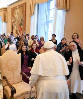 Synod group report says Church must confront clericalism and machismo